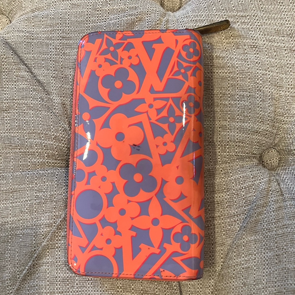 Authentic Louis Vuitton wallet